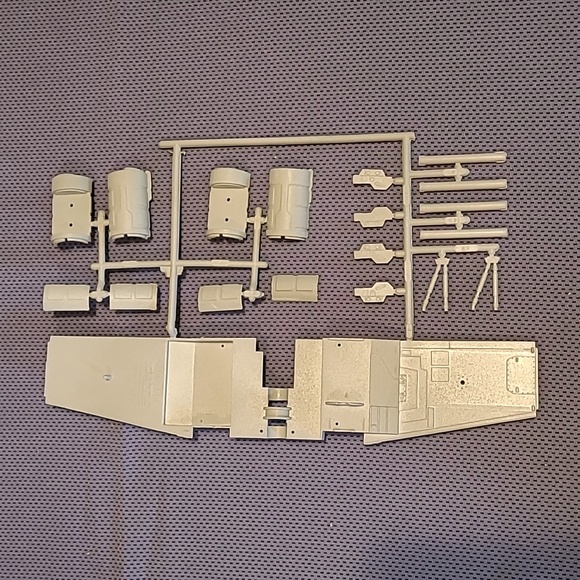 MPC Ertl Star Wars Return Of The Jedi X-Wing Fighter Model Kit 8918 - Picture 6 of 14